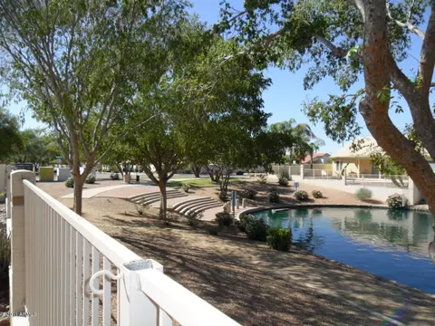 686 S Cholla St, Gilbert, AZ 85233 photo 6