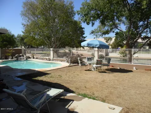 686 S Cholla St, Gilbert, AZ 85233 photo 4