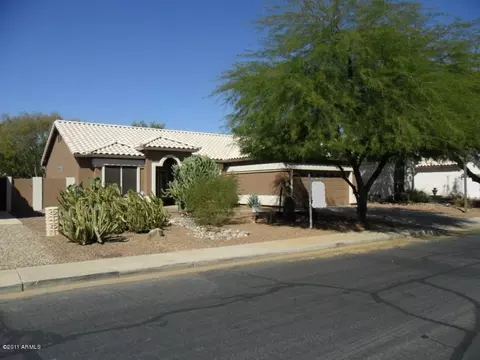 686 S Cholla St, Gilbert, AZ 85233 photo 1