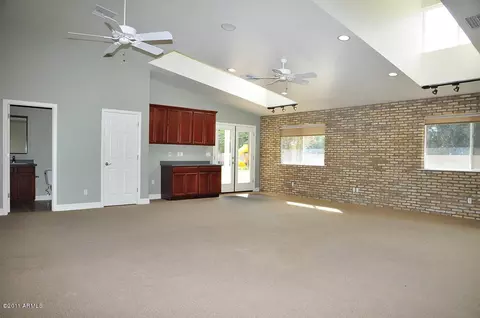 3713 E Camelback Rd, Phoenix, AZ 85018 photo 6