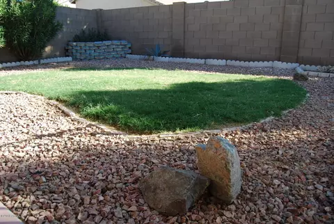 685 W Douglas Ave, Gilbert, AZ 85233 photo 11