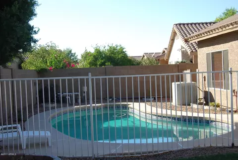 685 W Douglas Ave, Gilbert, AZ 85233 photo 12
