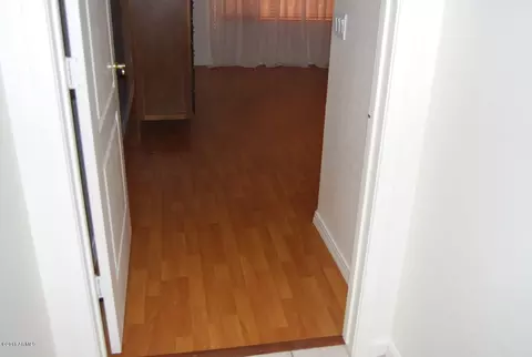 685 W Douglas Ave, Gilbert, AZ 85233 photo 5