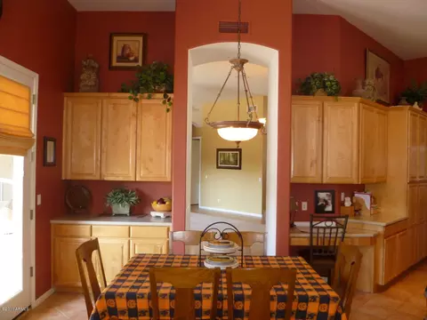 747 W Desert Ave, Gilbert, AZ 85233 photo 13