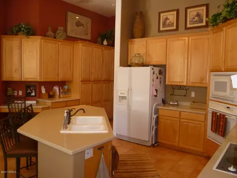 747 W Desert Ave, Gilbert, AZ 85233 photo 11