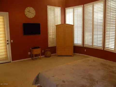 747 W Desert Ave, Gilbert, AZ 85233 photo 17