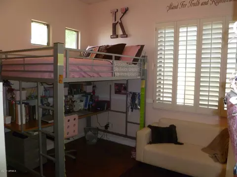 747 W Desert Ave, Gilbert, AZ 85233 photo 24