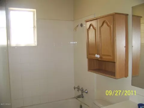 911 E Montebello Ave, Phoenix, AZ 85014 photo 7