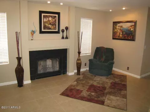 3021 E Kerry Ln, Phoenix, AZ 85050 photo 6