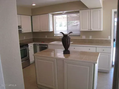 3021 E Kerry Ln, Phoenix, AZ 85050 photo 7