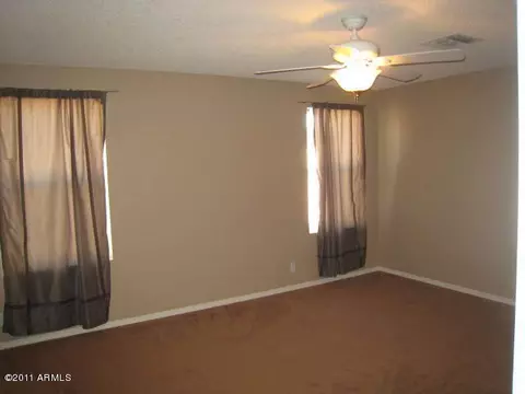 3021 E Kerry Ln, Phoenix, AZ 85050 photo 13