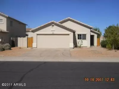764 E Cantebria Dr, Gilbert, AZ 85296 photo 1