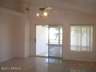 764 E Cantebria Dr, Gilbert, AZ 85296 photo 5