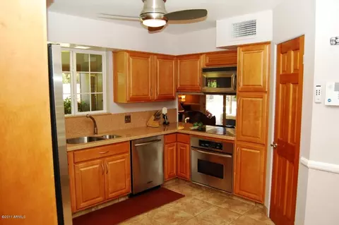 3336 E Mariposa St, Phoenix, AZ 85018 photo 7