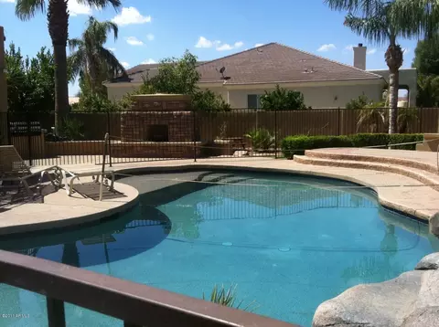 2644 E Arrowhead Trl, Gilbert, AZ 85297 photo 5