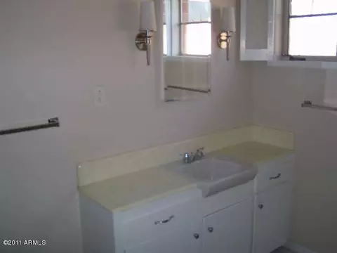 2214 W Avalon Dr, Phoenix, AZ 85015 photo 10