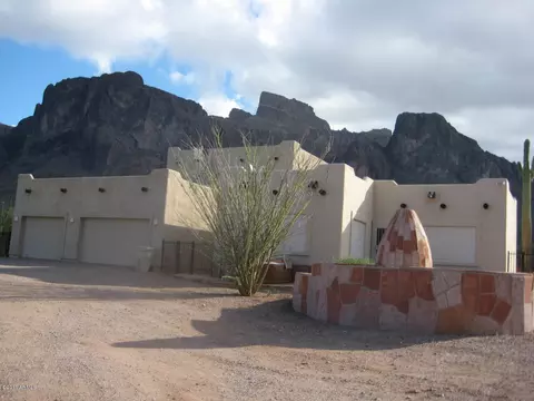1281 N Holmes Rd, Apache Junction, AZ 85119 photo 4