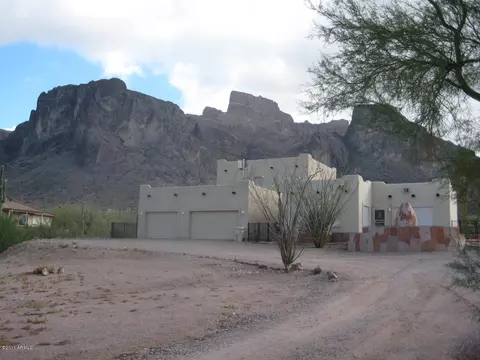 1281 N Holmes Rd, Apache Junction, AZ 85119 photo 3