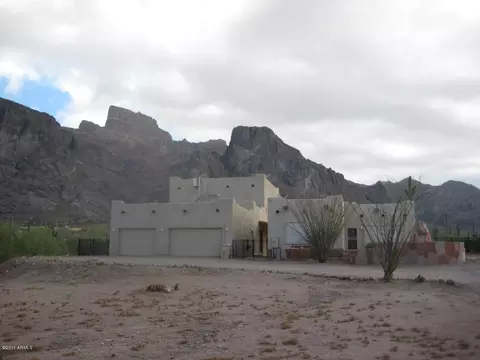 1281 N Holmes Rd, Apache Junction, AZ 85119 photo 1