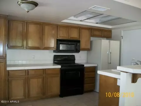 767 E Lola Dr, Phoenix, AZ 85022 photo 2