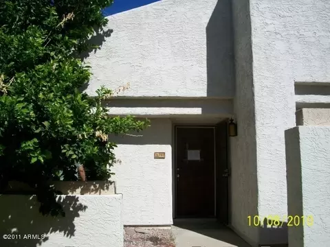 767 E Lola Dr, Phoenix, AZ 85022 photo 1