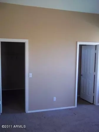 2912 E Crescent Way, Gilbert, AZ 85298 photo 6