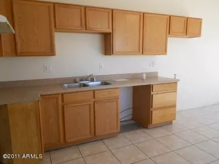 1901 E Warner St, Phoenix, AZ 85040 photo 4