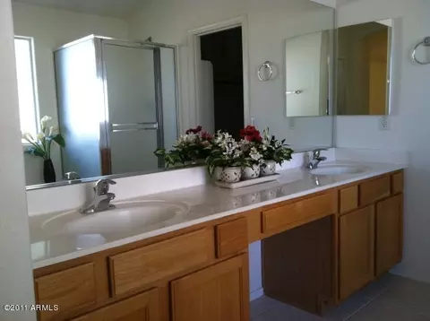 2263 S Nielson St, Gilbert, AZ 85295 photo 10