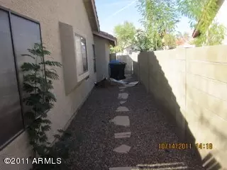 3605 E Verdin Rd, Phoenix, AZ 85044 photo 2