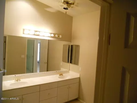 4001 E Dahlia Dr, Phoenix, AZ 85032 photo 5