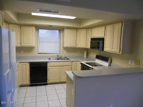 4001 E Dahlia Dr, Phoenix, AZ 85032 photo 4