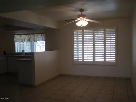 820 E Caribbean Ln, Phoenix, AZ 85022 photo 17