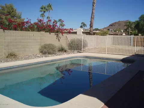 820 E Caribbean Ln, Phoenix, AZ 85022 photo 21