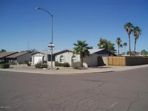 820 E Caribbean Ln, Phoenix, AZ 85022 photo 10