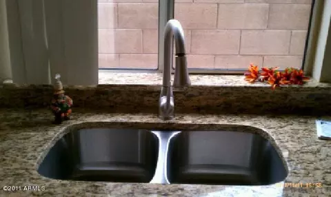 3325 E Beardsley Rd, Phoenix, AZ 85050 photo 5