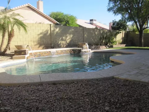 4348 E Muriel Dr, Phoenix, AZ 85032 photo 1
