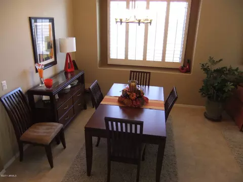 4840 E Williams Dr, Phoenix, AZ 85054 photo 3