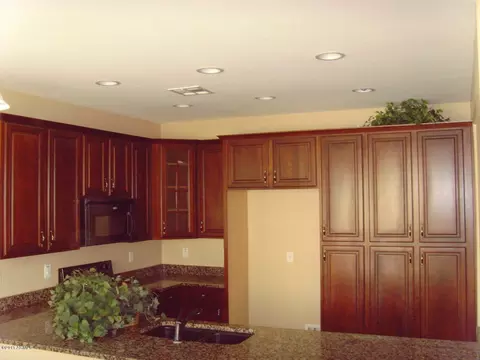 2242 E Wayland Dr, Phoenix, AZ 85040 photo 7