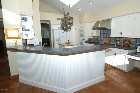 619 E Linda Ln, Gilbert, AZ 85234 photo 6