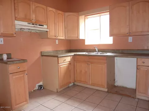 758 E Mckinley St, Phoenix, AZ 85006 photo 6