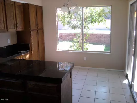 2145 E Gelding Dr, Phoenix, AZ 85022 photo 5