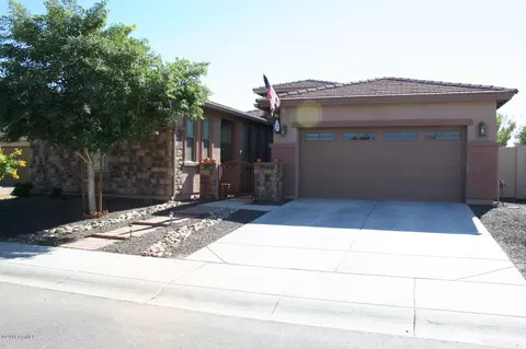 1929 E Indigo Ct, Gilbert, AZ 85298 photo 2