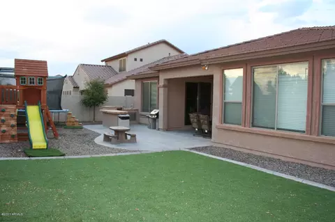 1929 E Indigo Ct, Gilbert, AZ 85298 photo 1