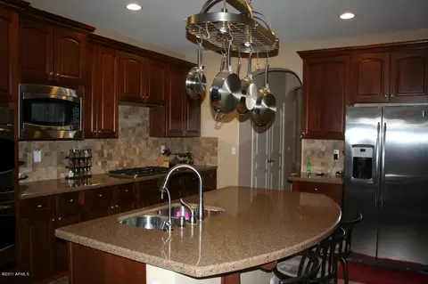 1929 E Indigo Ct, Gilbert, AZ 85298 photo 7
