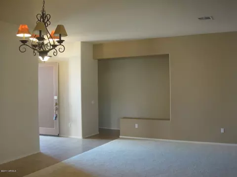 1692 S Hazel St, Gilbert, AZ 85295 photo 5