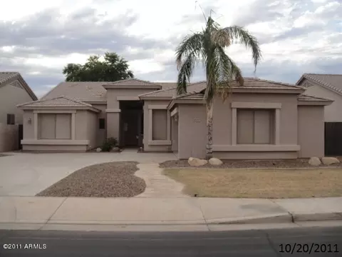 1692 S Hazel St, Gilbert, AZ 85295 photo 1