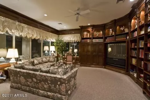 66 Biltmore Est, Phoenix, AZ 85016 photo 14