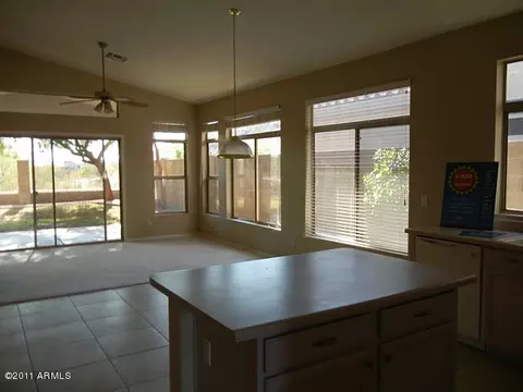 2123 Electra Ln, Phoenix, AZ 85024 photo 4