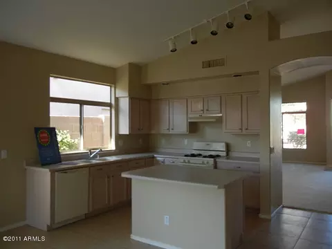 2123 Electra Ln, Phoenix, AZ 85024 photo 3