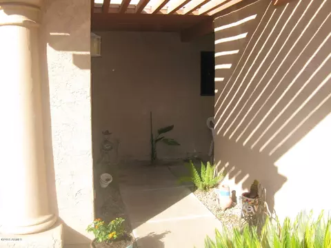 844 E Roberts Rd, Phoenix, AZ 85022 photo 24